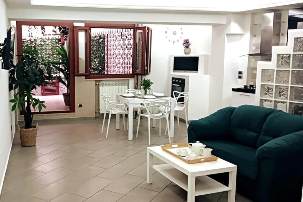 Borgo Loreto Naples Nápoles Exterior foto